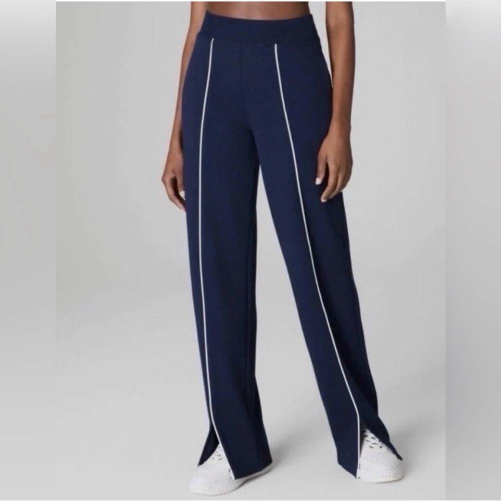 SPANX AirEssentials® Pique Straight Leg Pant | Petite M